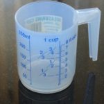 A measuring cup